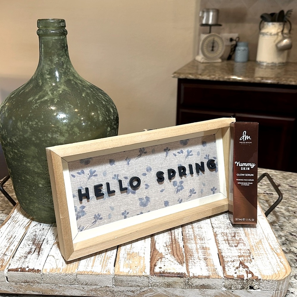 Yummy Skin Glow Serum by Danessa Myricks